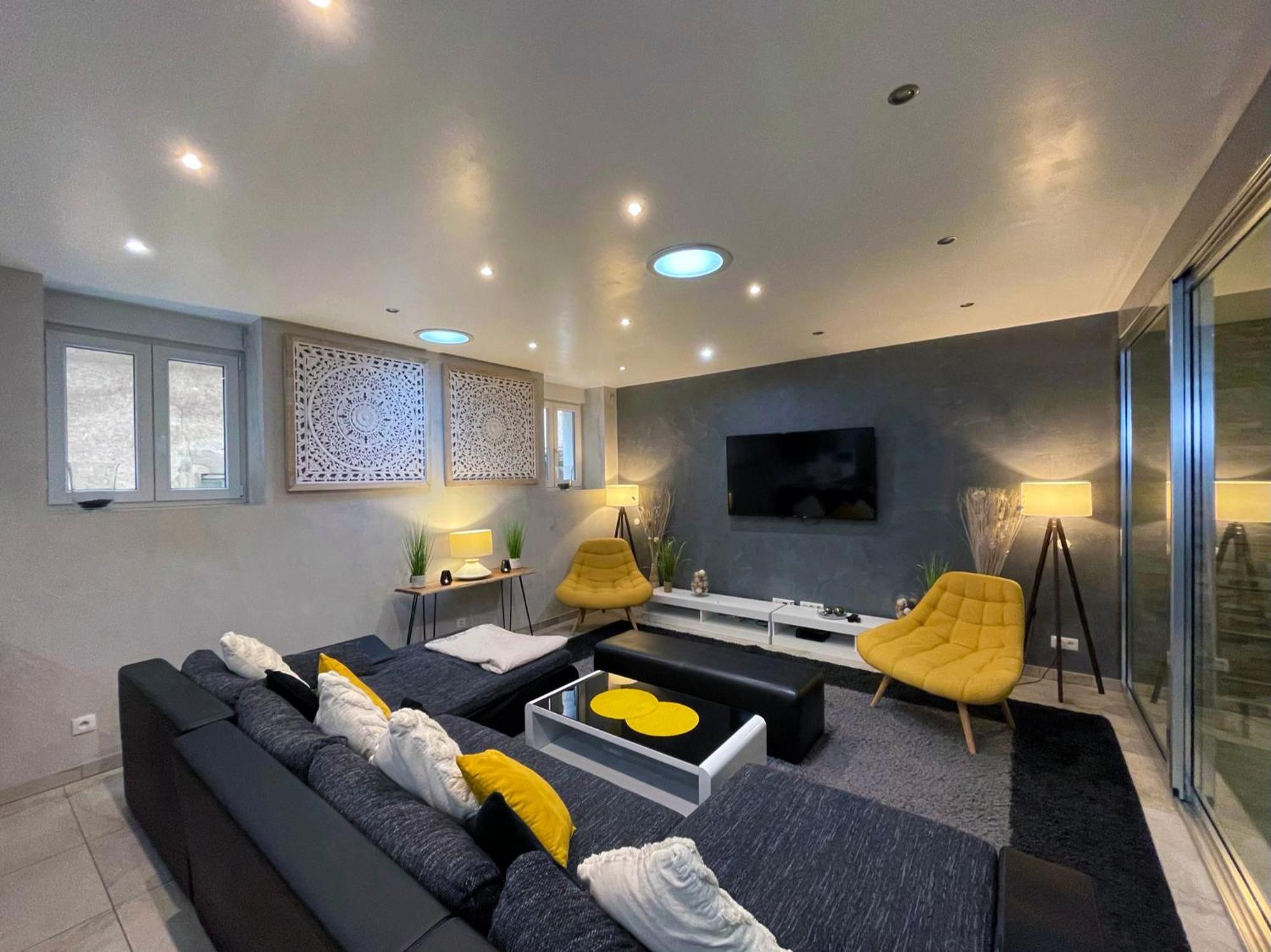 Appartement Standing Piscine Interieur Privatisee . Mutzig Exterior photo
